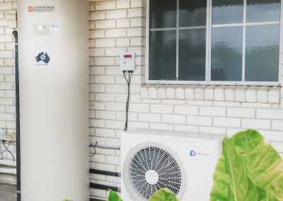 Earthworker-Reclaim heat pump hot water system